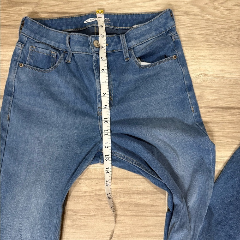 Old Navy Women's Jeans Size 7 Light Blue Super Skinny - Picture 2 of 5